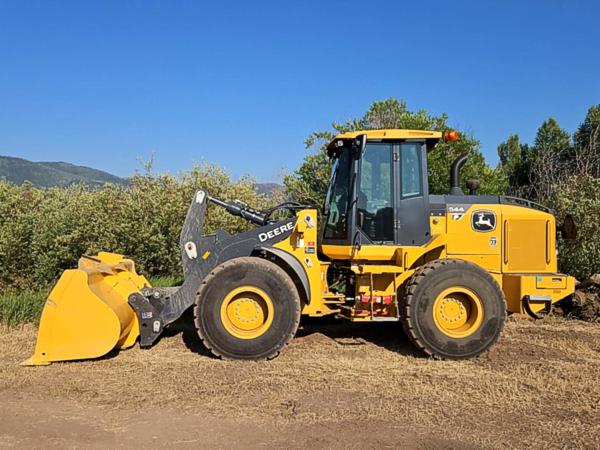 Chaparral Construction 544 Loader