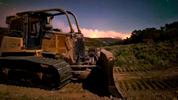 Cutting Contingency Line at Elk Fire