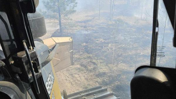 Cutting Direct Fireline at St. Charles Wildfire